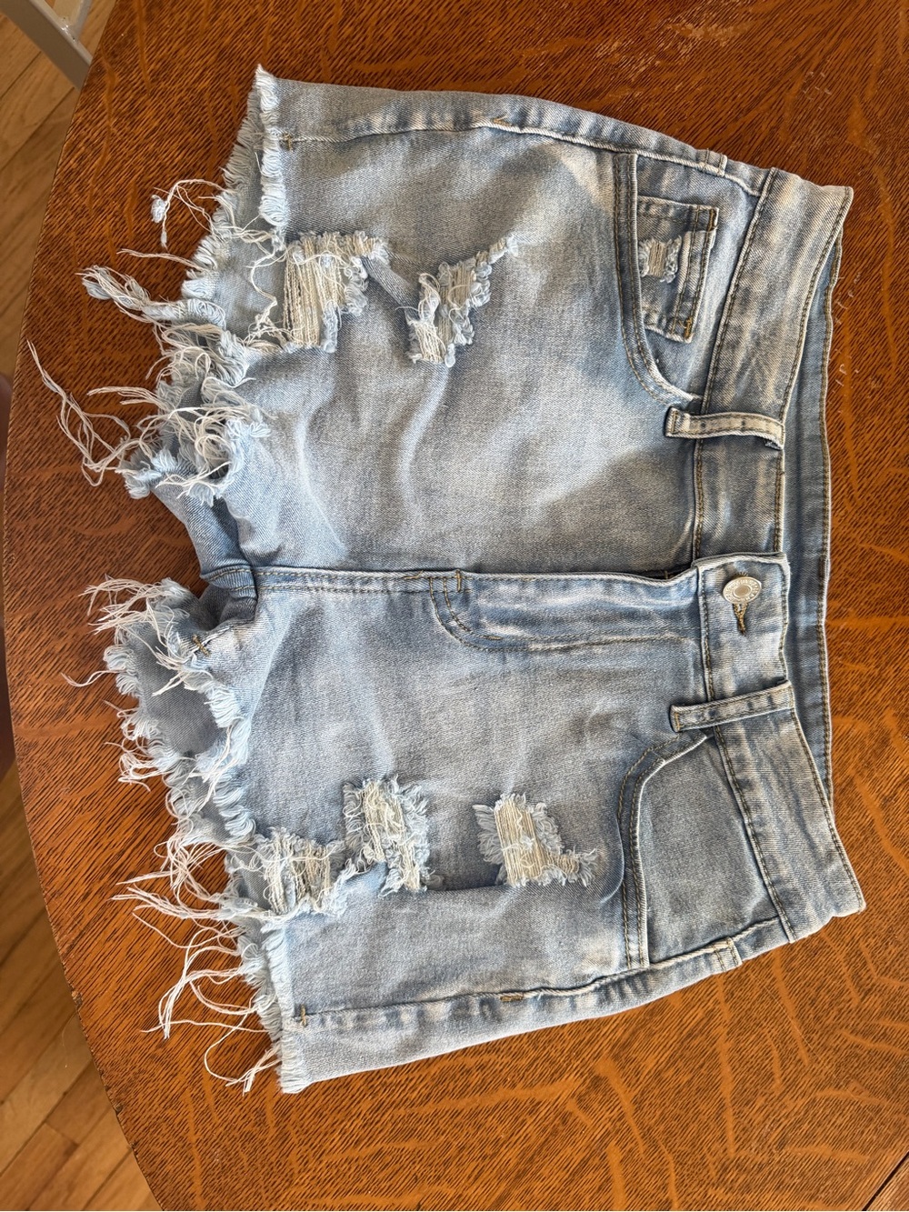 SHEIN Light Blue Distressed Frayed Hem Denim Shorts